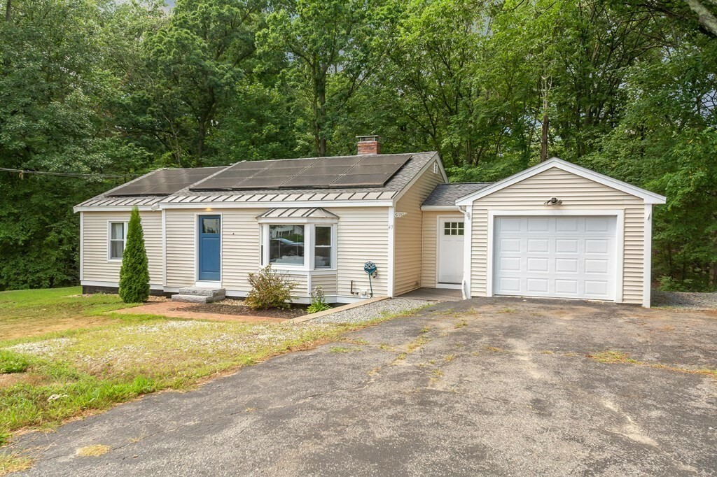 Property Photo:  47 Whalom Rd  MA 01462 