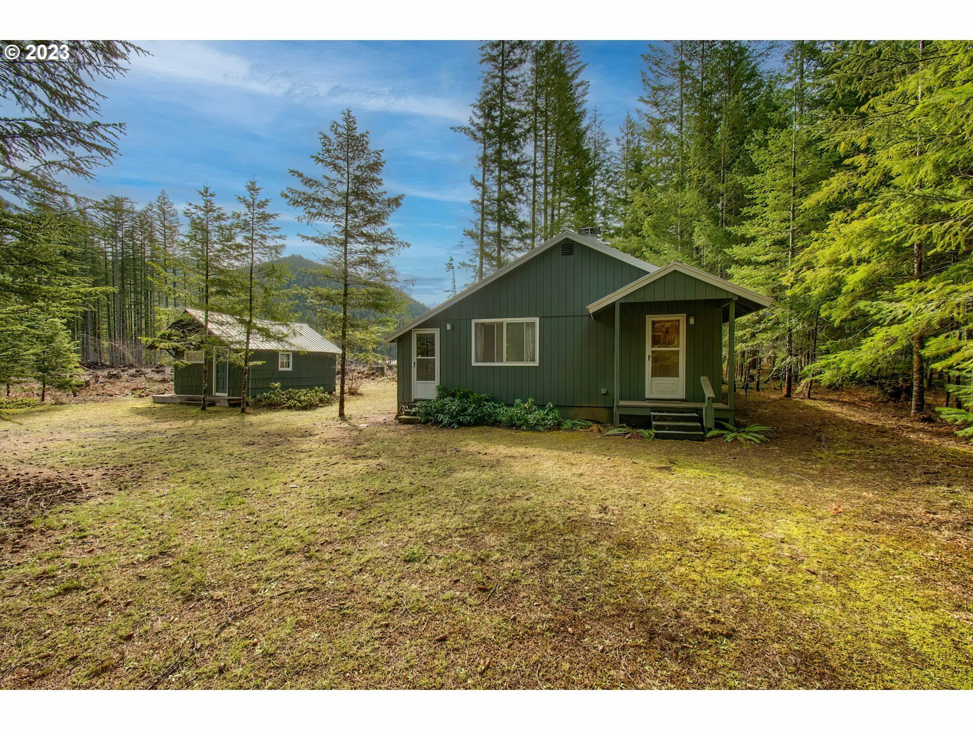 271 Hemlock Rd  Carson WA 98610 photo