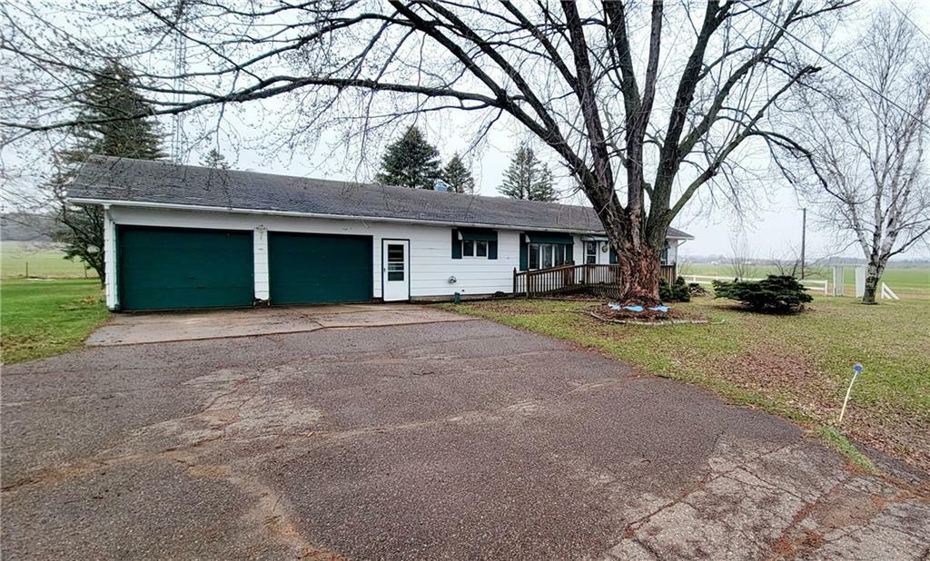 Property Photo:  11490 Cty Hwy Q  WI 54729 