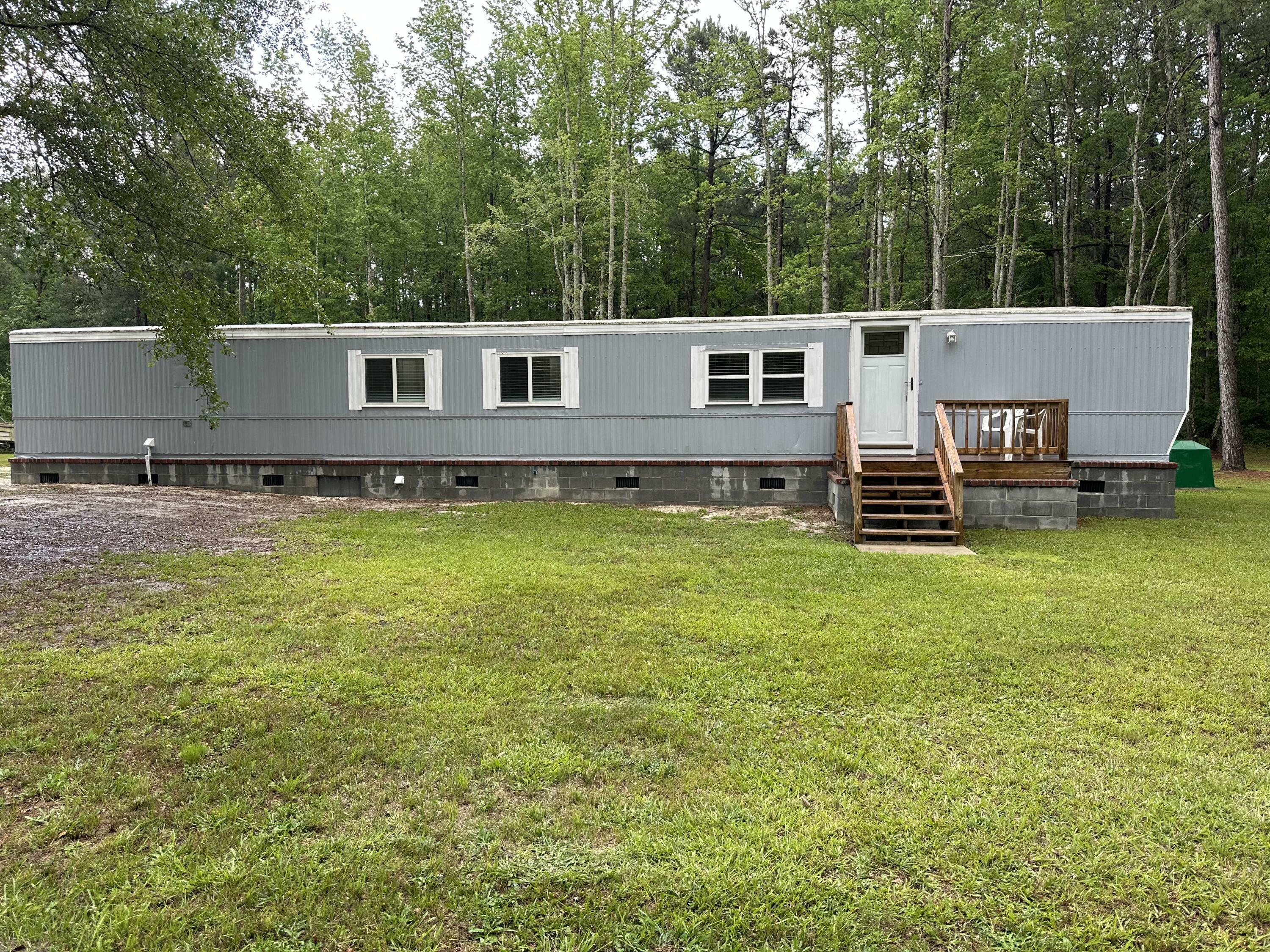 Property Photo:  172 Rustys Way  SC 29436 