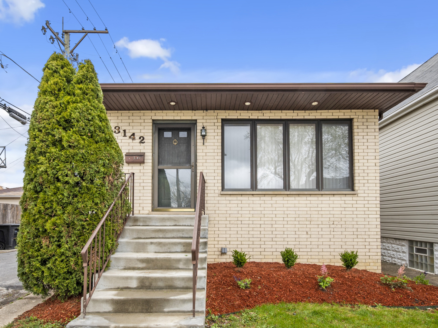 Property Photo: 3142 W 107th Street IL 60655