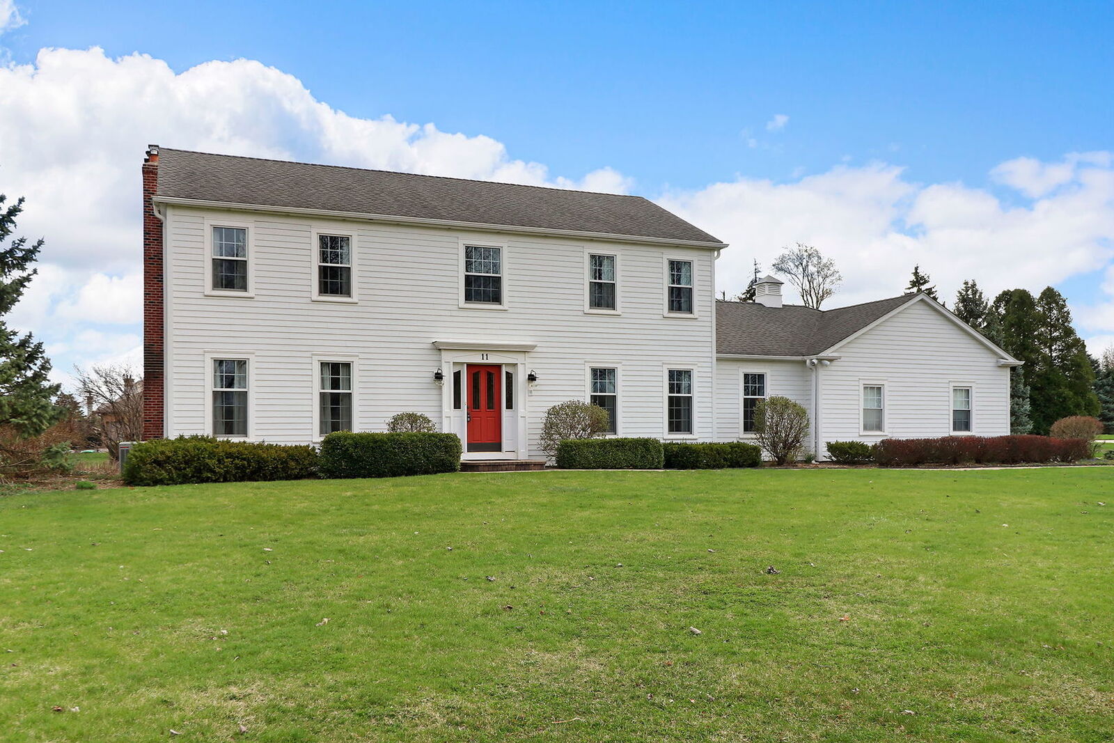 Property Photo: 11 Revere Drive IL 60010