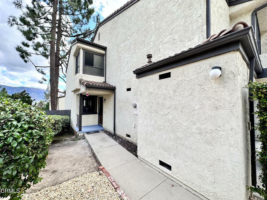 Property Photo:  130 E Virginia Terrace  CA 93060 