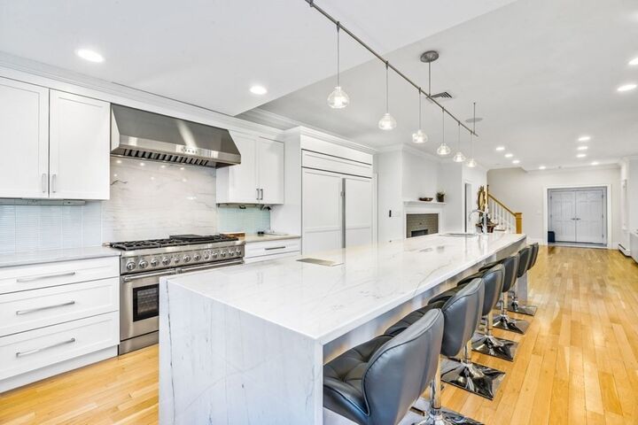 Property Photo:  10 Kings Landing  MA 02061 