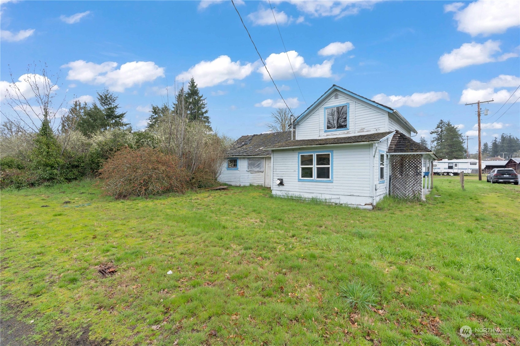 Property Photo:  322 4th Street  WA 98580 