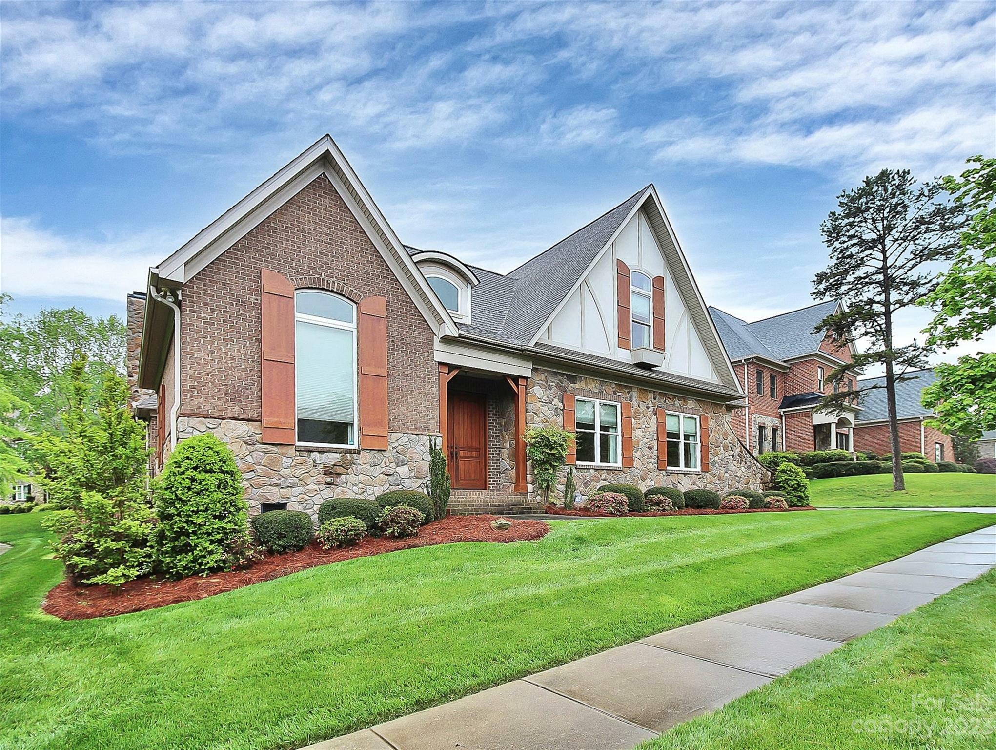 Property Photo: 9001 Carindale Road NC 28173