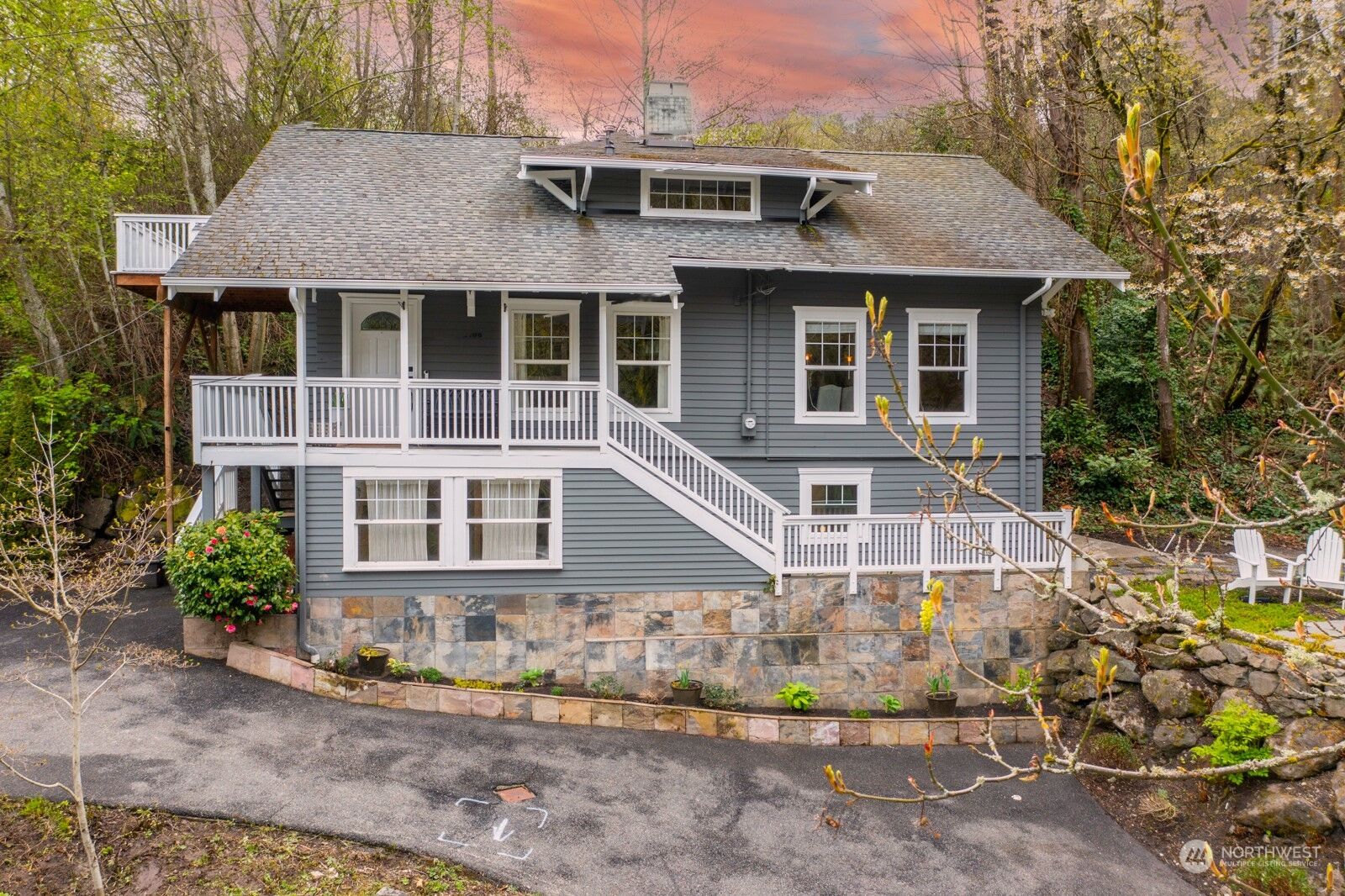 Home for sale in Seattle 2106 Fairmount Avenue SW, Seattle, WA 98126