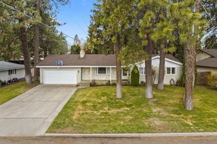 4022 S Cook St  Spokane WA 99223 photo