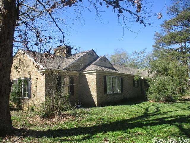 Property Photo:  1502 Red Bud Ln  AR 72160 