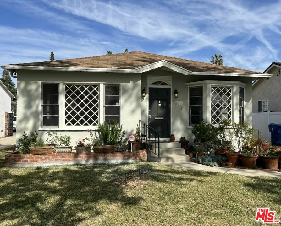 5048   Enfield Ave  Encino CA 91316 photo