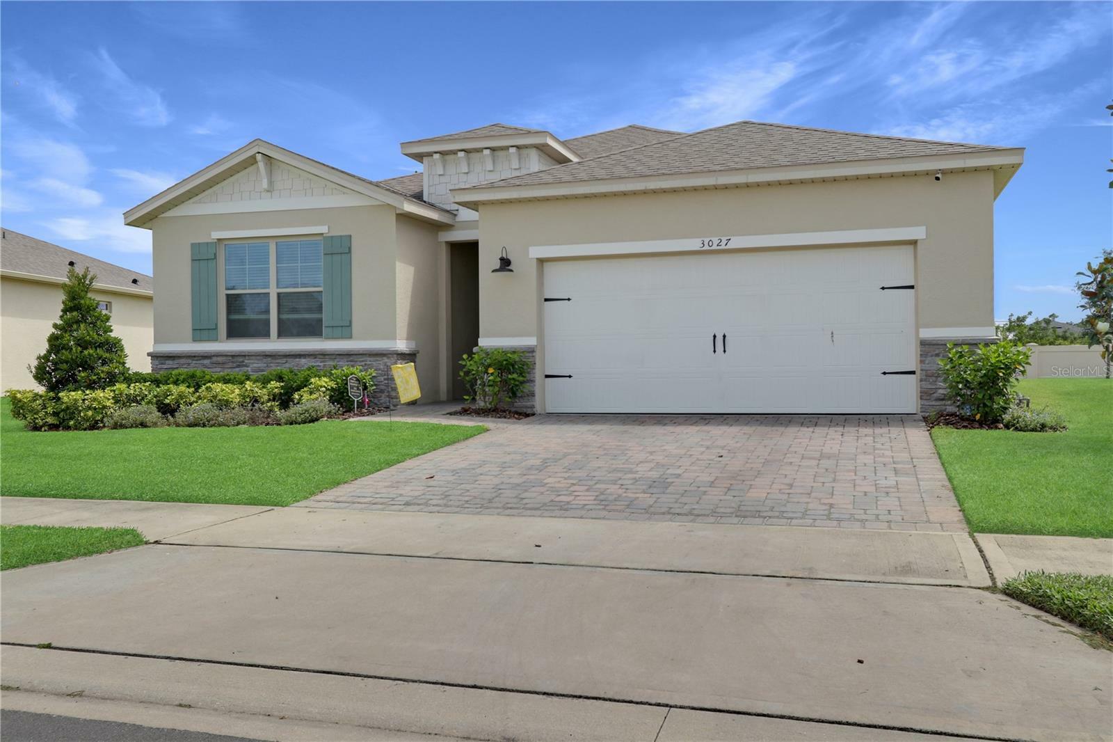 Property Photo: 3027 Eckerson Way FL 32771