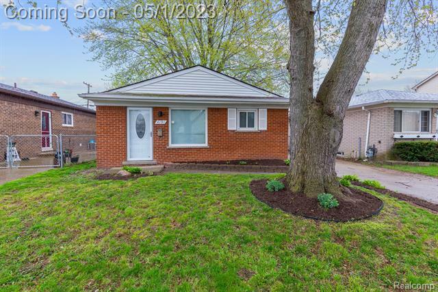 Property Photo:  4191 Monroe Street  MI 48125 