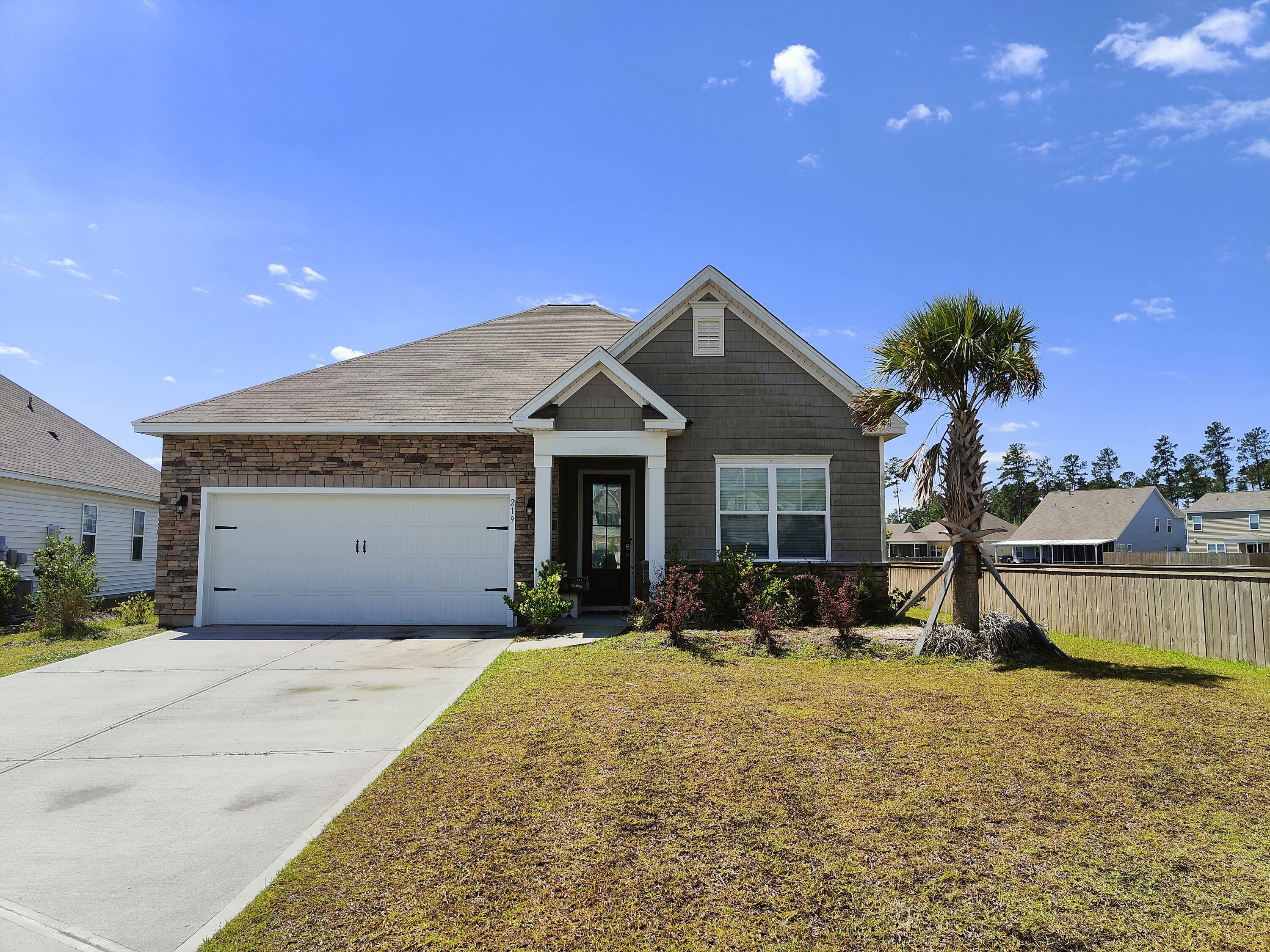 Property Photo:  219 Rhodes Court  SC 29486 