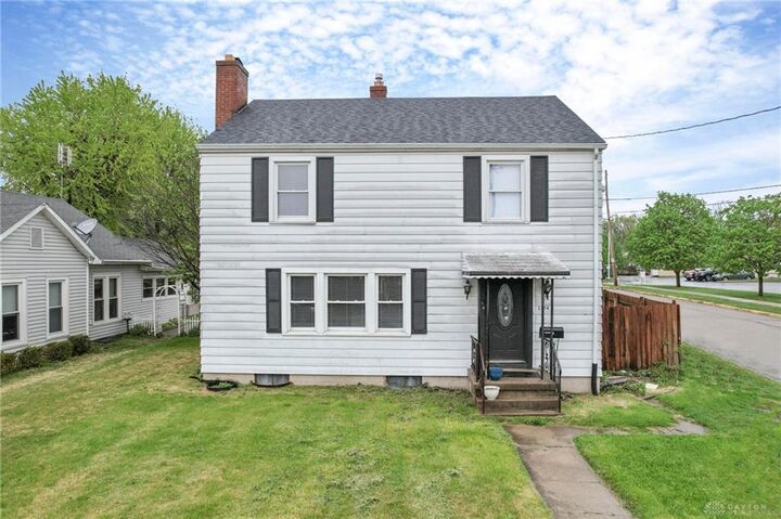 1754 Maiden Lane  Springfield OH 45504 photo