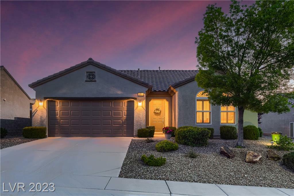 Property Photo:  2097 Idaho Falls Drive  NV 89044 