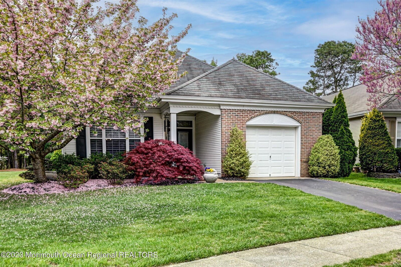 Property Photo:  14 April Springs Court  NJ 08701 