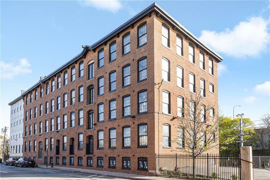 Property Photo: 50 Ashburton St, Unit#18 RI 02904
