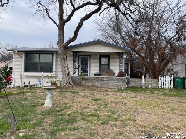 407 Cravens Ave  San Antonio TX 78223 photo
