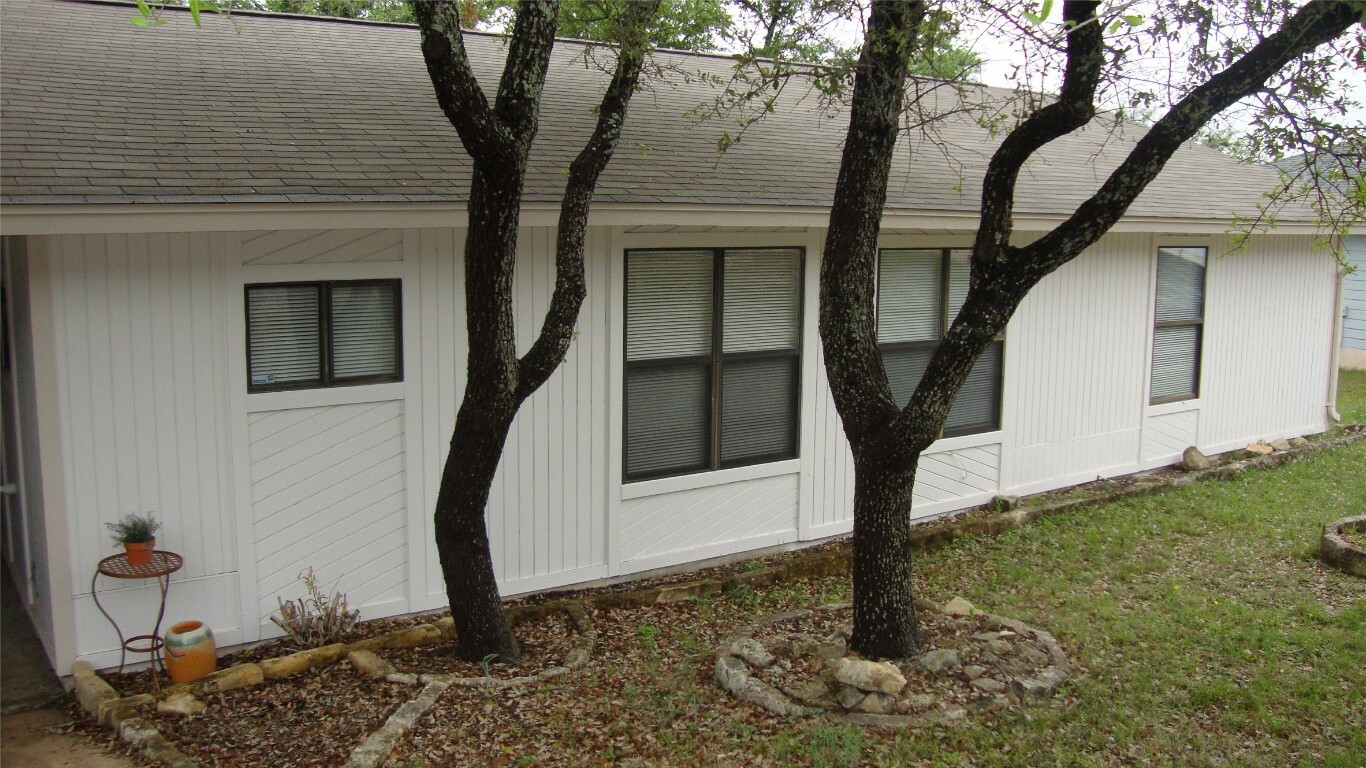 21720 Sierra Trail  Lago Vista TX 78645 photo