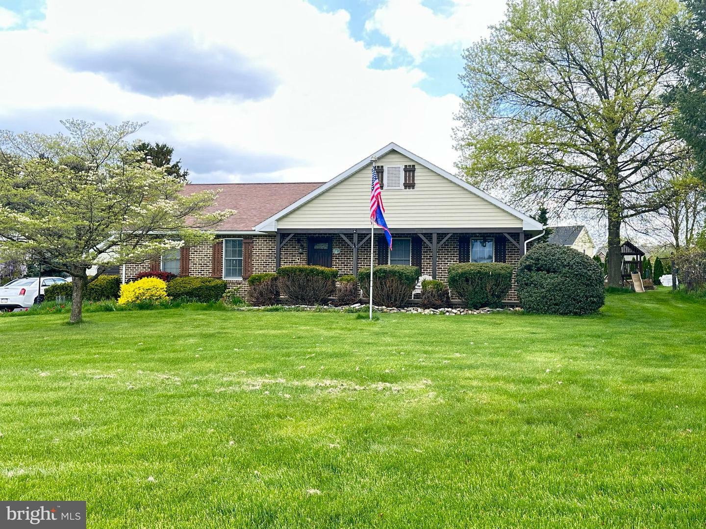 Property Photo:  154 Kline Road  PA 17257 