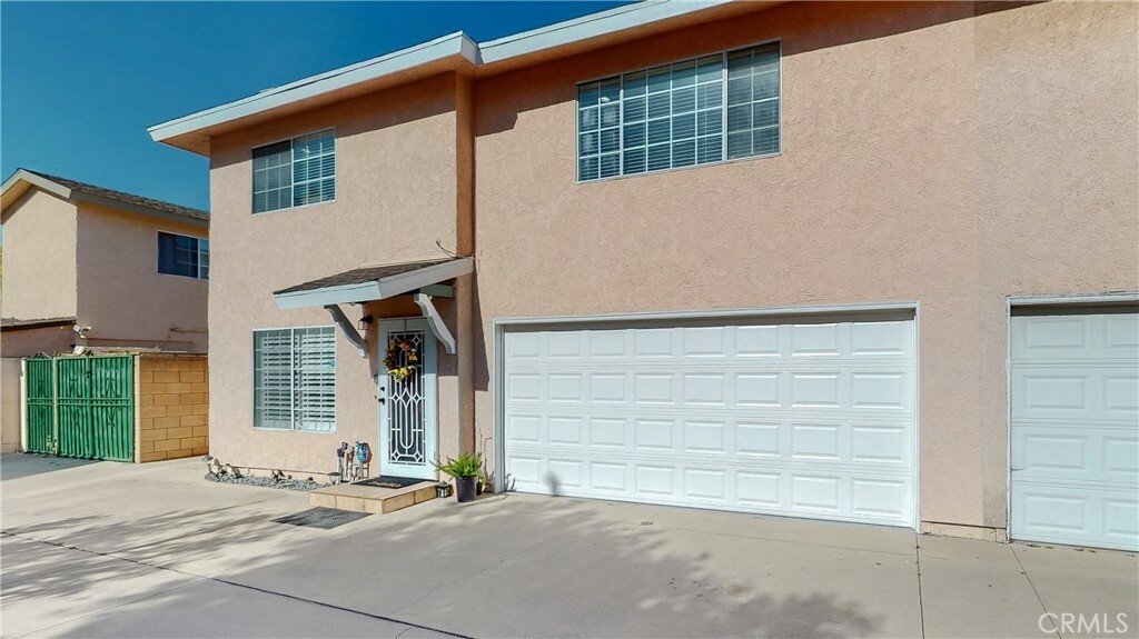 Property Photo:  8535 Cedar Street  CA 90706 