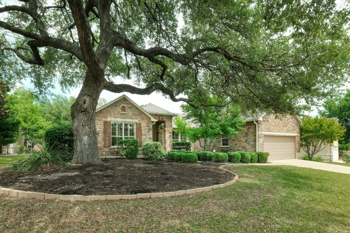 Property Photo:  108 Vinca Drive  TX 78633 