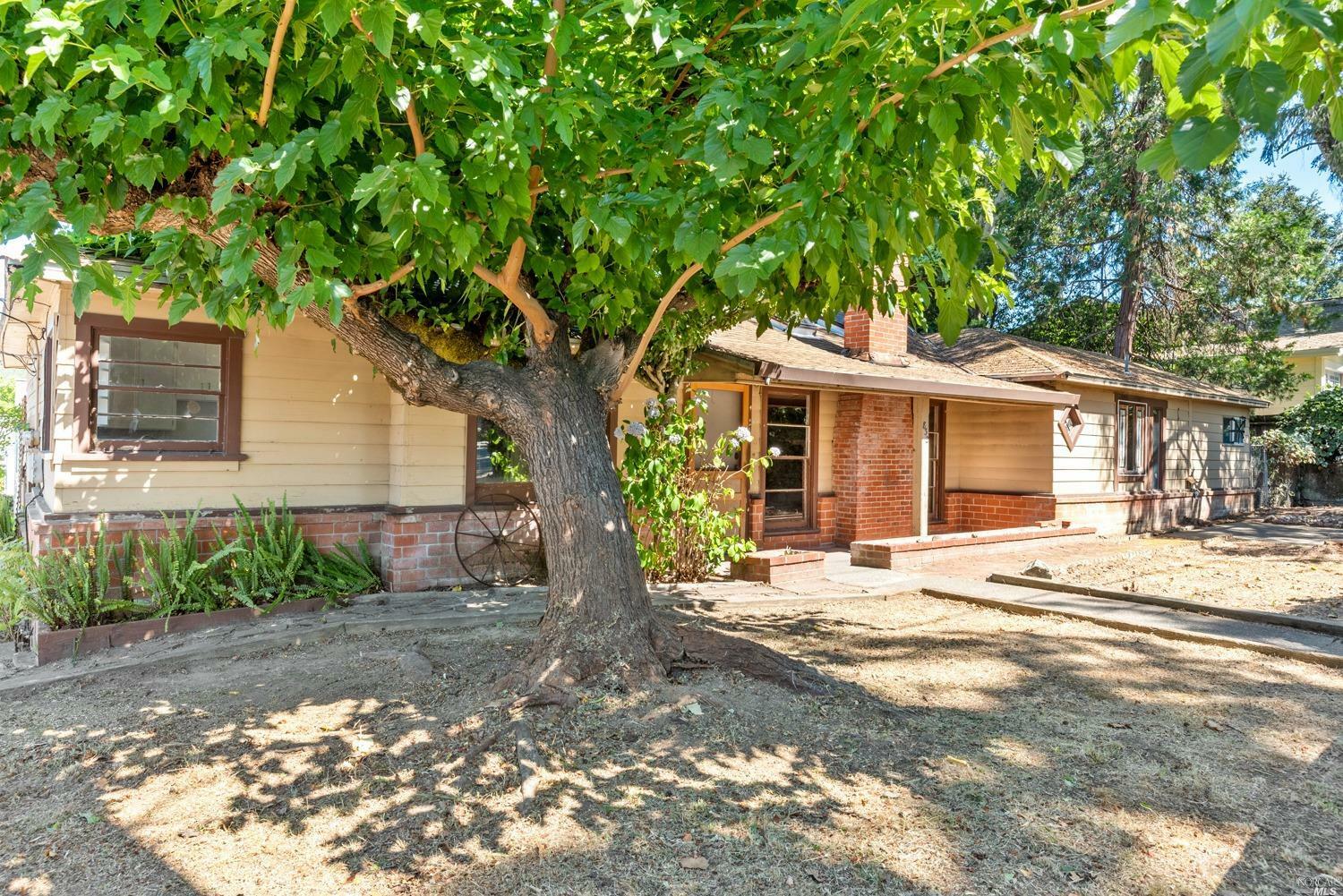 Property Photo:  832 Brown Street  CA 95448 