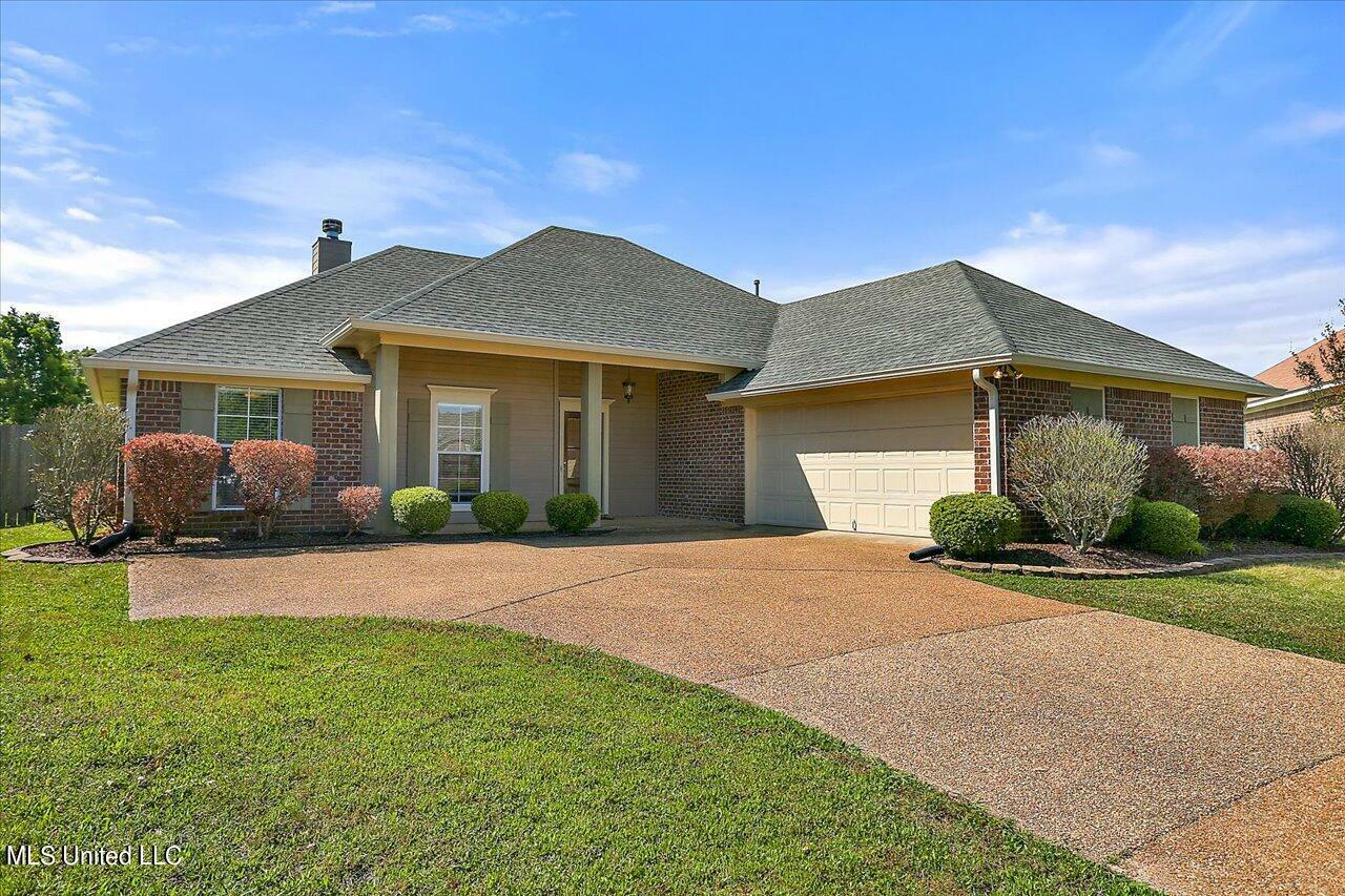 Property Photo: 505 Spring Hill Place MS 39047