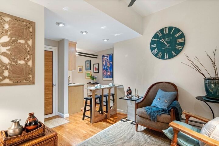 Property Photo:  20-22 Concord Ave B  MA 02138