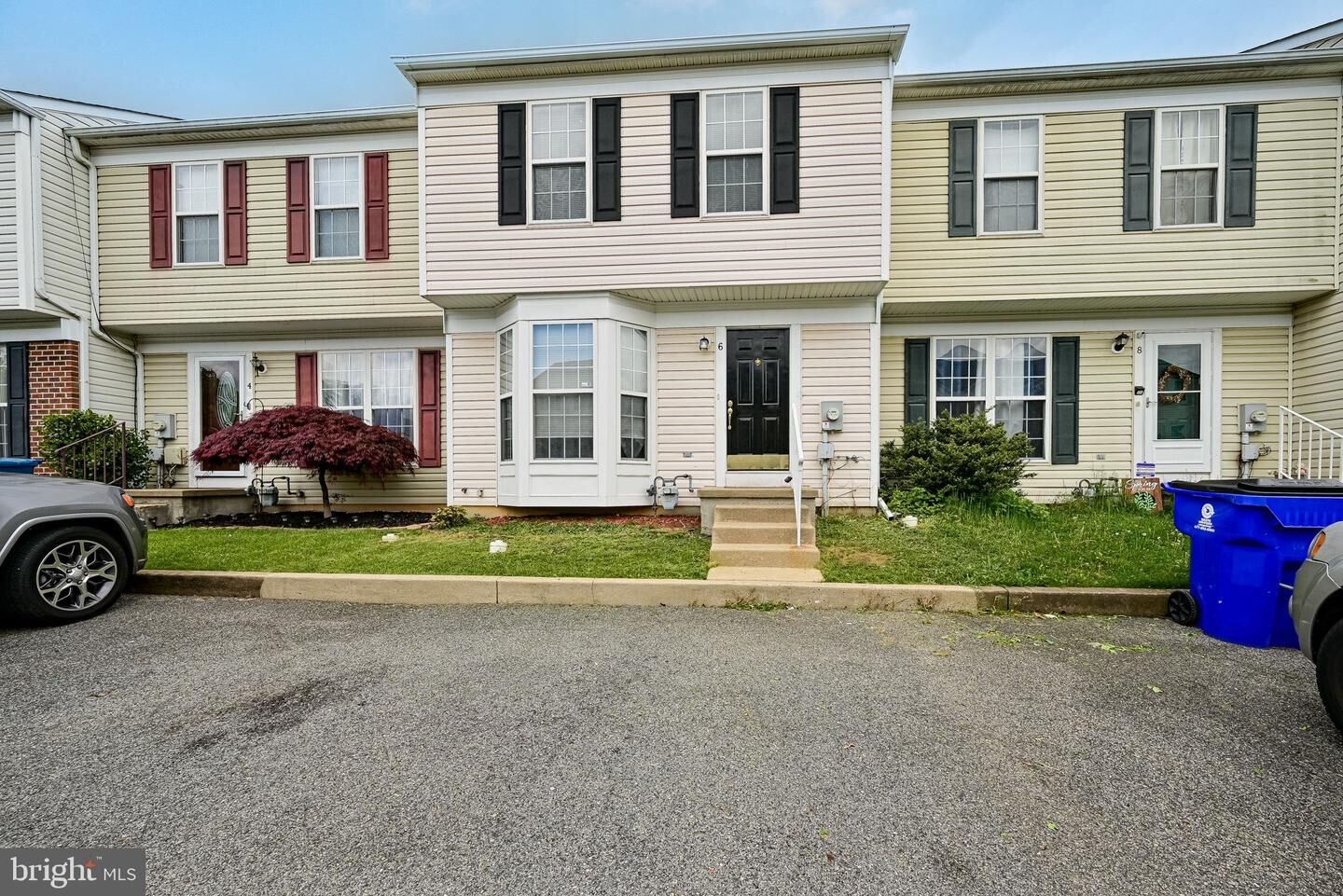 Property Photo:  6 Lisa Drive  DE 19702 