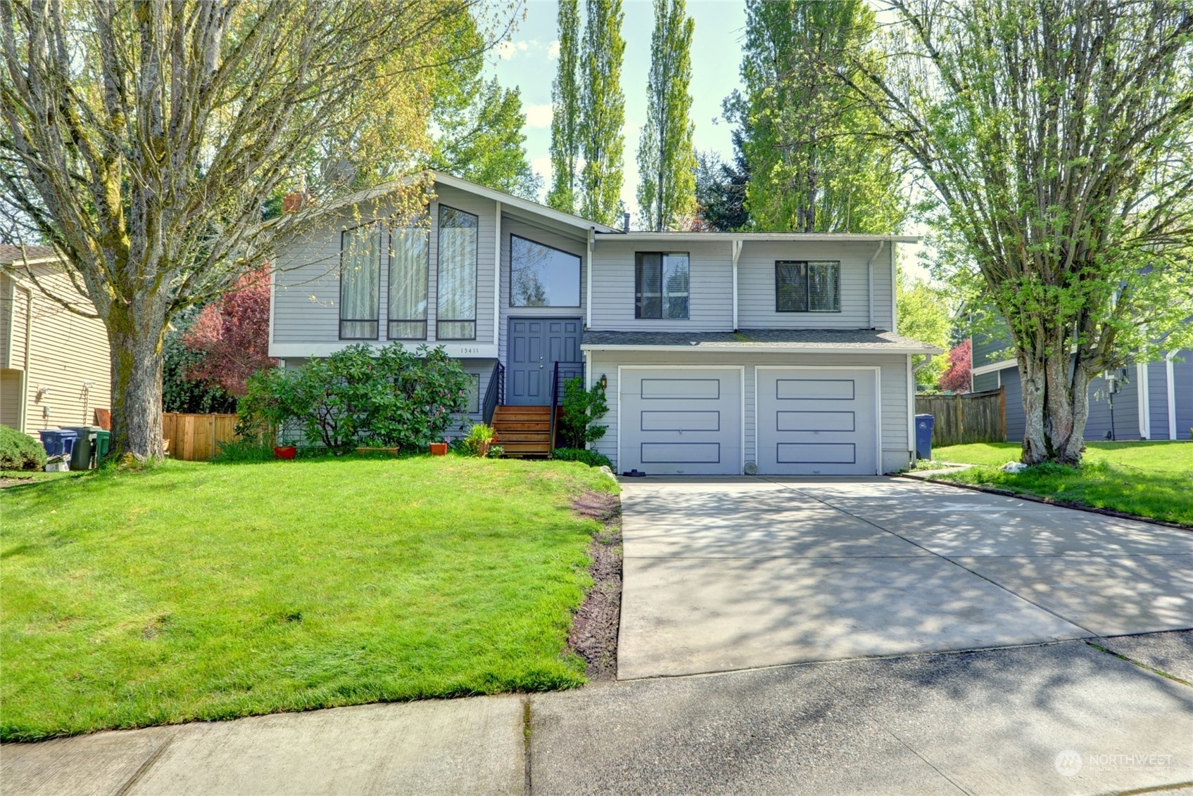 Property Photo:  15411 NE 54th Street  WA 98052 