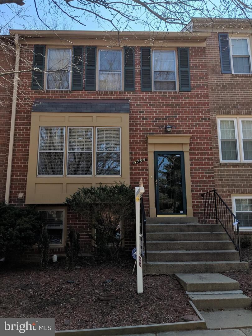 Property Photo:  4796 Gainsborough Drive  VA 22032 