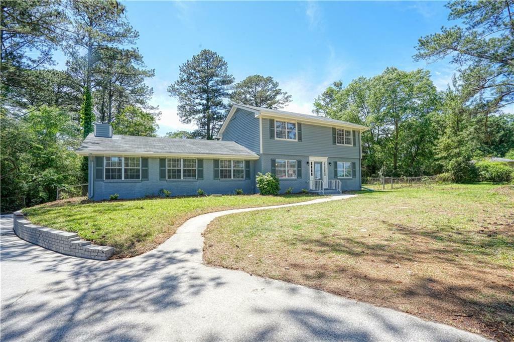Property Photo: 1585 Old Salem Road SE GA 30013