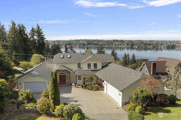 10832 Willow Road  Lake Stevens WA 98258 photo
