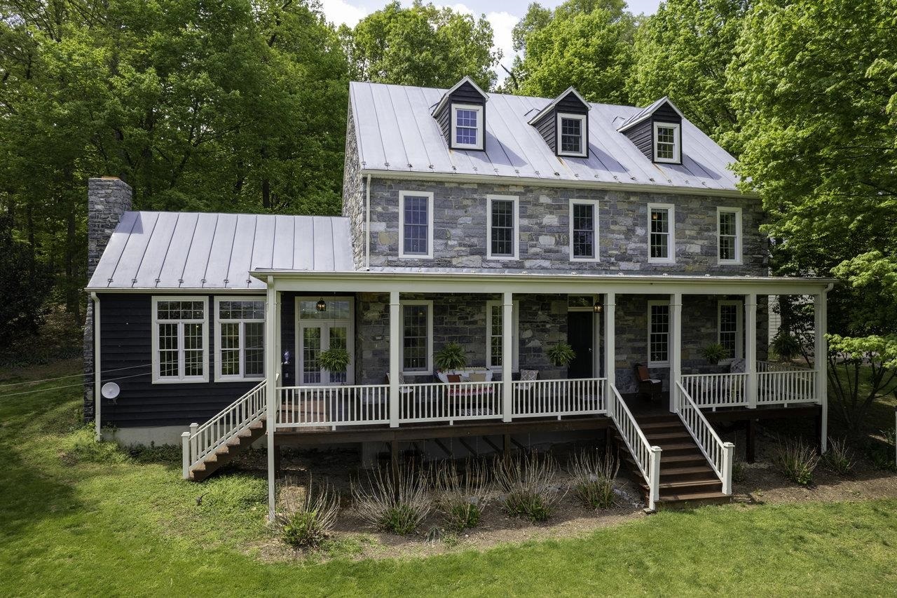 8976 Troutbeck Ln  Broadway VA 22815 photo