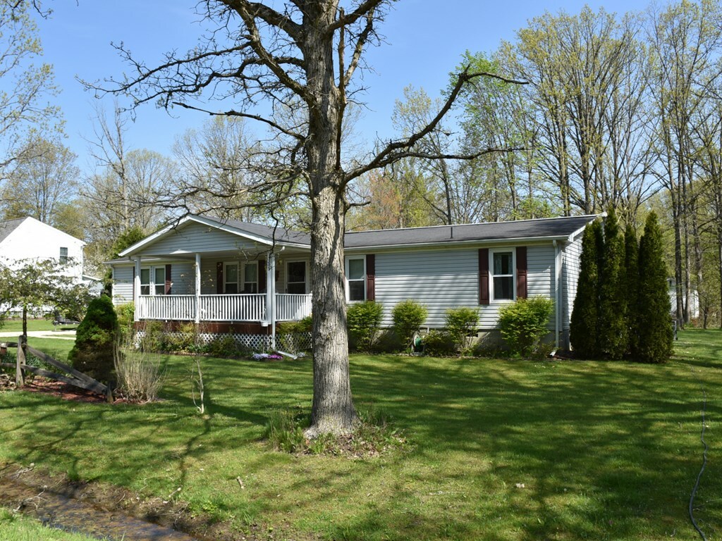 Property Photo: 1958 Linda Avenue PA 16424
