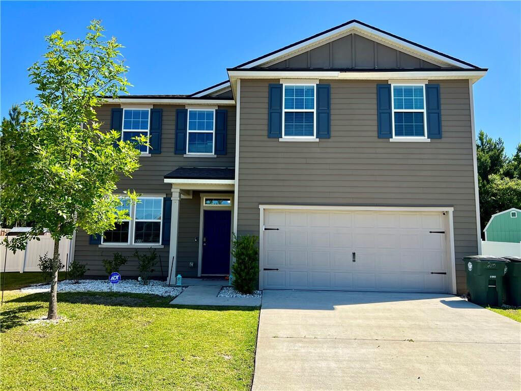 Property Photo:  215 Hayworth Court  GA 31548 