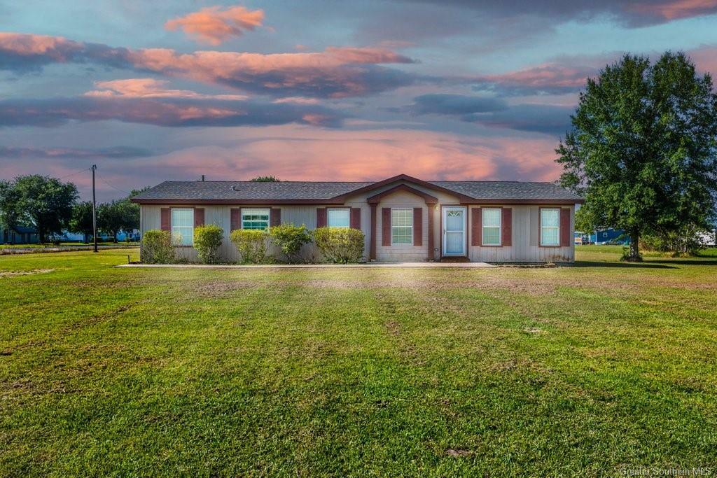 Property Photo:  417 Gillis Cutoff Road  LA 70611 