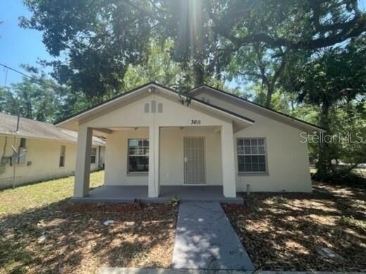 Property Photo: 3611 Bishop Eddie Newkirk Way FL 33605