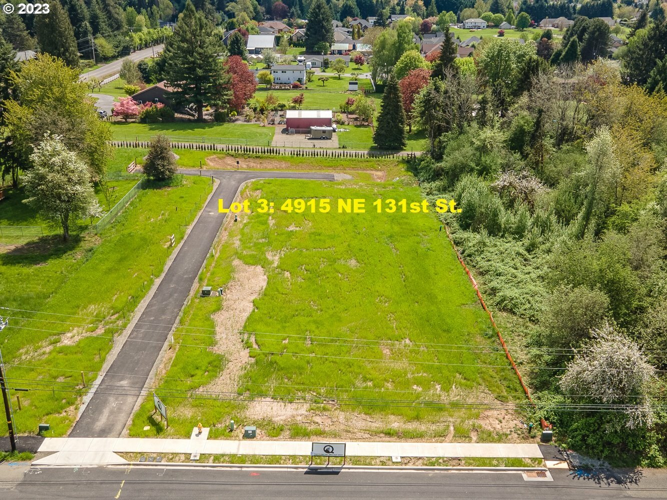 Property Photo:  4915 NE 131st St  WA 98686 