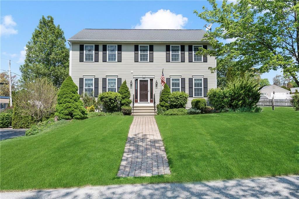 Property Photo: 11 Hayden Ct RI 02864