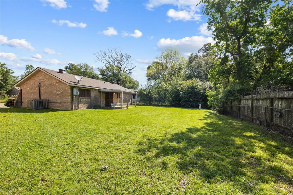 Property Photo:  10010 Valley Falls Court  TX 77078 