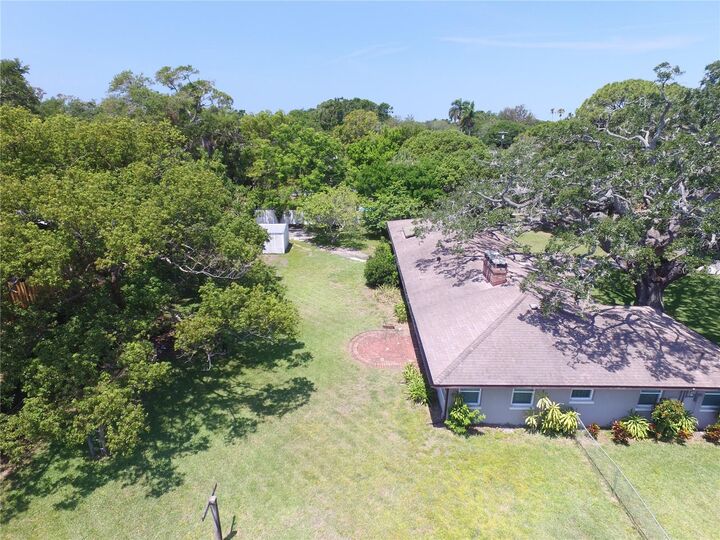 Property Photo:  2315 19th Ave W  FL 34205 