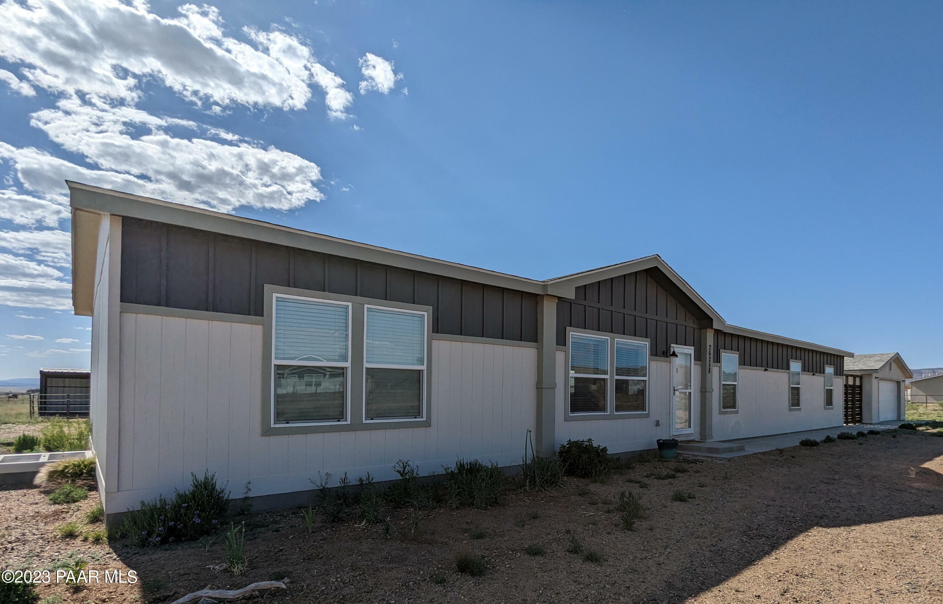 Property Photo:  26258 N Vineyard Lane  AZ 86334 