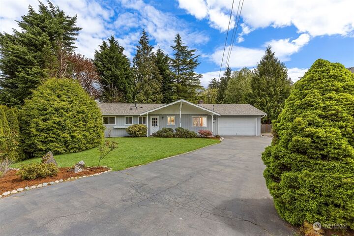 Property Photo: 15440 85th Avenue NE WA 98028