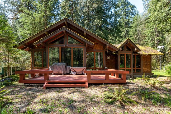 Property Photo: 63890 Cascade Park Place WA 98267