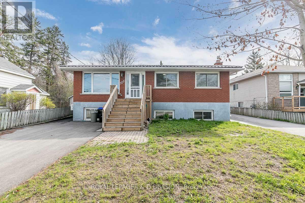 Property Photo:  508 West Street South  ON L3V5H5 