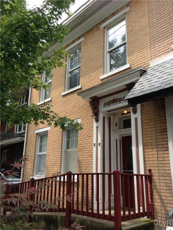 Property Photo: 717 Center Street 3F PA 18018
