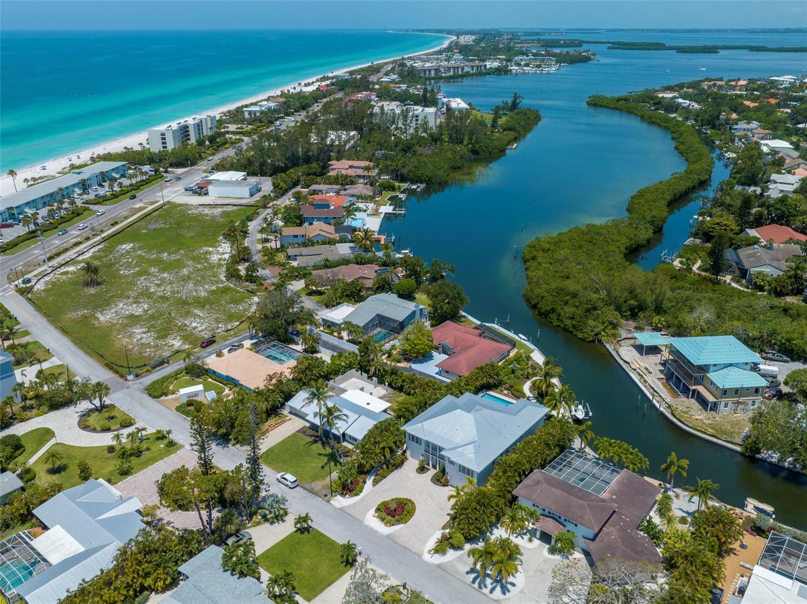 Property Photo: 603 Buttonwood Drive FL 34228