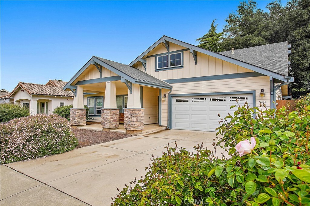Property Photo: 5448 Regio Place CA 93422